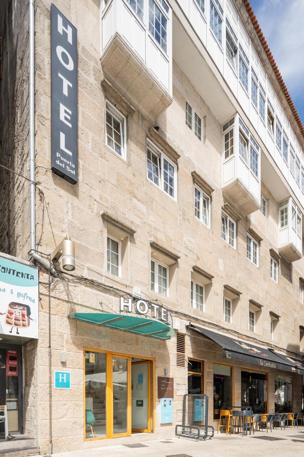 Hotel Alda Puerta Del Sol Vigo Exterior photo